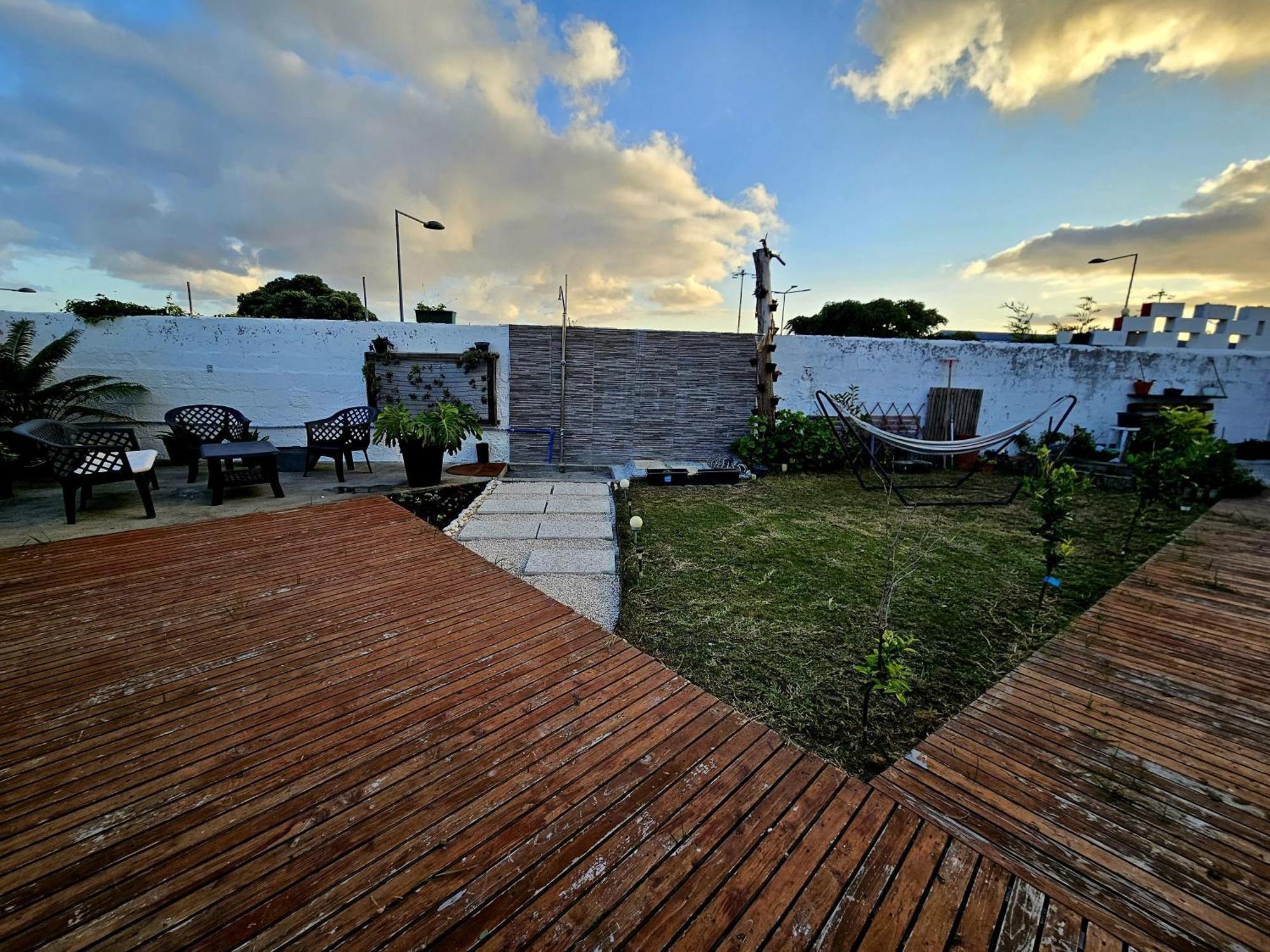 Al - Studio To Travelers Πόντα Ντελγκάντα Εξωτερικό φωτογραφία